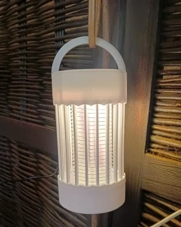 Lampe anti-moustique Luciolia photographiée par un acheteur